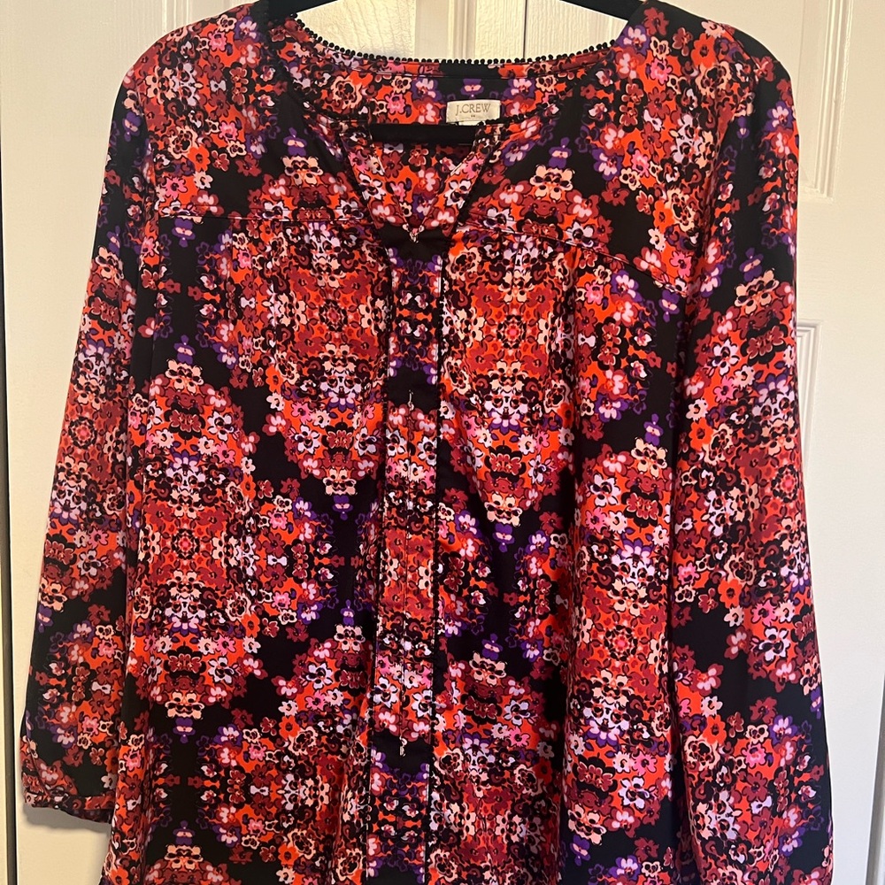 EUC Jcrew Blouse with beautiful floral pattern